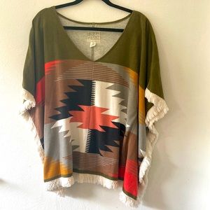 EUC Billabong BOHO Top - S/M